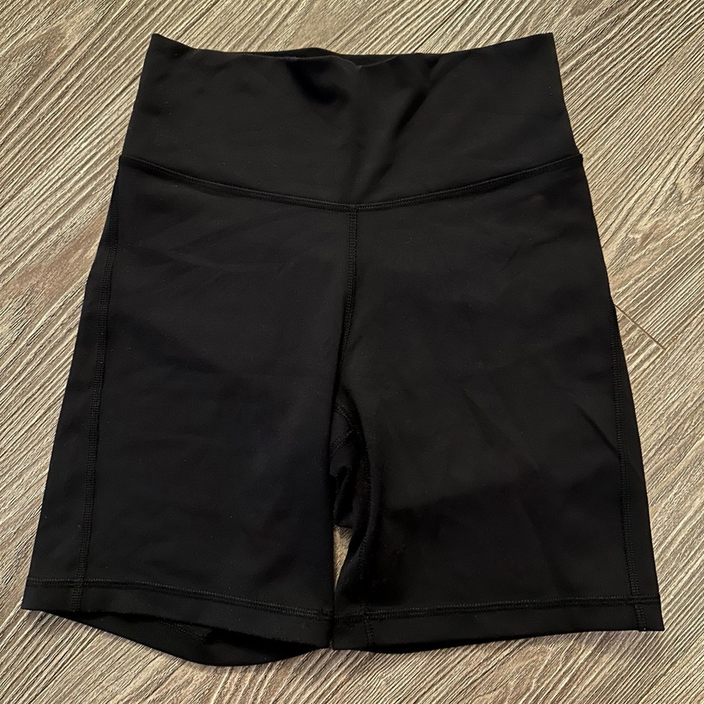 TNA Cheeky HR 7” Shorts